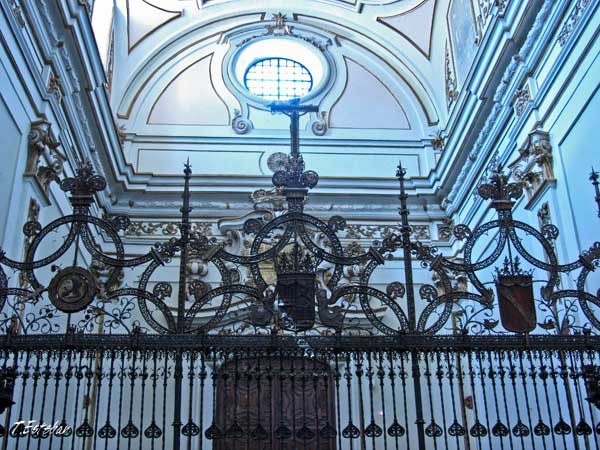 Rascafría. Reja plateresca del monasterio