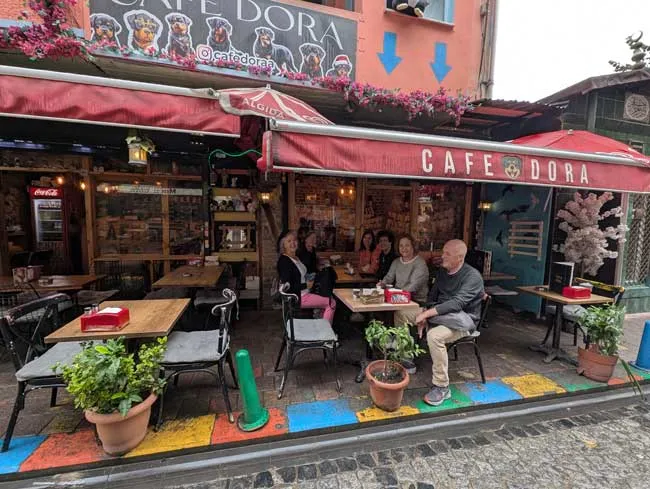 Balat Cafe dora
