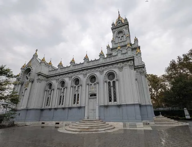 Iglesia de San Esteban de los Búlgaros en Estambul