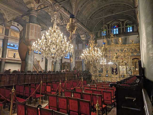 Interior de la Catedral de San Jorge en Estambul