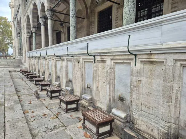 Mezquita de Solimán. Fuentes abluciones