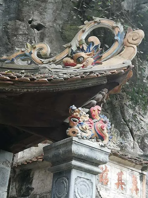 Circuito por Vietnam del norte. Hanoi, Sapa, Ninh Binh, Ha long 68 Detalle del tejado