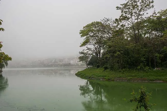 Circuito por Vietnam del norte. Hanoi, Sapa, Ninh Binh, Ha long 37 Lago de Sapa. Vietnam